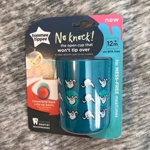 Tommee Tippee No Knock Cup in Blue
